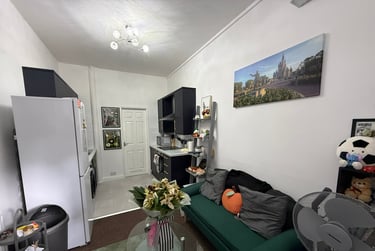 1 bed flat, Main Street, Fulford, York, YO104PJ - Image 2