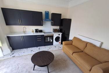 2 bed flat, Heslington Road, Fishergate, York, YO105AU - Image 2
