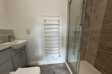 2 bed flat, Fulford Road, Grange Garth, York, YO104BD - Image 3