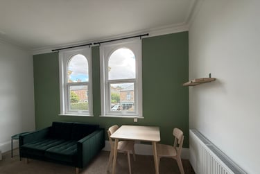 2 bed flat, Heslington Road, Fishergate, York, YO105AU - Image 3