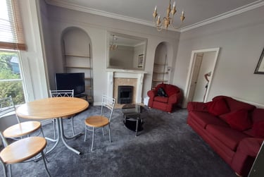1 bed flat, Holgate Road, City Centre, York, YO244AA - Image 3