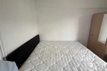 2 bed flat, Holgate Road, City Centre, York, YO244AA - Image 3