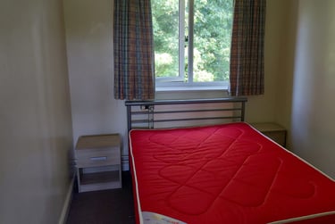2 bed flat, Hull Road, York, YO105HA - Image 3