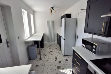 2 bed house, Sixth Avenue, Tang Hall, York, YO310UR - Image 7