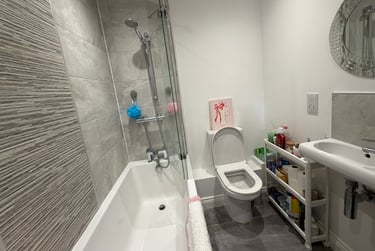 2 bed flat, Fulford Road, Grange Garth, York, YO104BD - Image 6