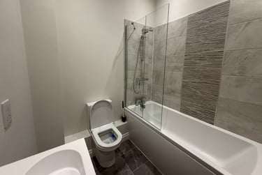2 bed flat, Fulford Road, Grange Garth, York, YO104BD - Image 7