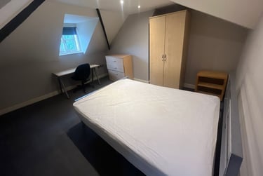 2 bed flat, Lord Mayors Walk, Monkgate, York, YO317HA - Image 1
