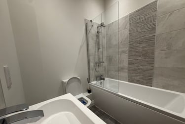 2 bed flat, Fulford Road, Grange Garth, York, YO104BD - Image 9