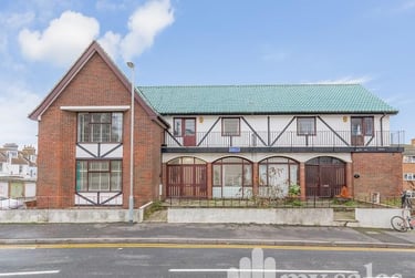 6 bed house, Parks View, Hove, Brighton, BN20GU - Image 1