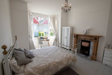 5 bed house, Beechwood Road, Uplands, Swansea, SA20JD - Image 1
