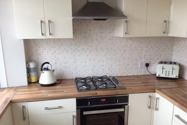 2 bed flat, Wallisdown Road, Talbot village, Bournemouth, BH118PP - Image 9