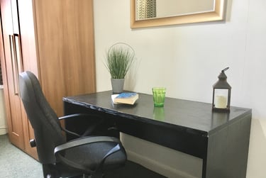 2 bed flat, Sydenham Villas Road, City Centre, Cheltenham, GL526DZ - Image 9