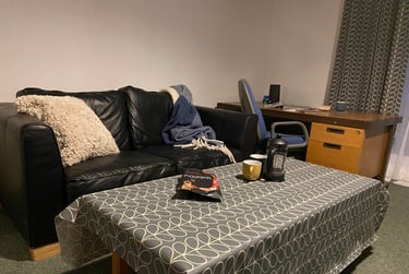 2 bed flat, Sydenham Villas Road, City Centre, Cheltenham, GL526DZ - Image 10