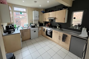 7 bed house, Bagot Street, Toxteth, Liverpool, L152HA - Image 6
