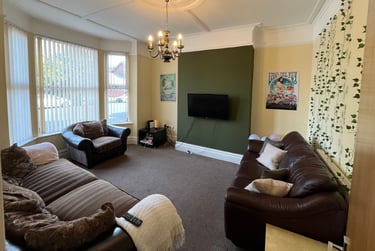 6 bed house, Greenbank Road, Sefton Park, Liverpool, L181HN - Image 1