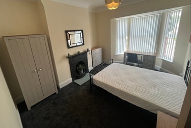 4 bed house, Crawford Avenue, Sefton Park, Liverpool, L181DL - Image 1