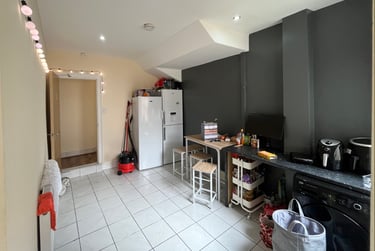 7 bed house, Bagot Street, Toxteth, Liverpool, L152HA - Image 4