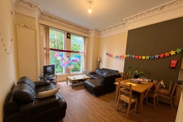 7 bed flat, Greenbank Drive, Sefton Park, Liverpool, L171AN - Image 4