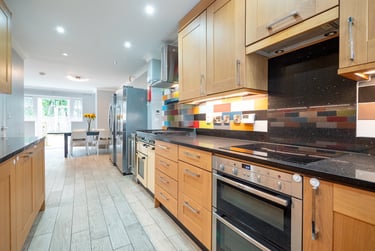 9 bed house, Schuster Road, Victoria Park, Manchester, M145PE - Image 3