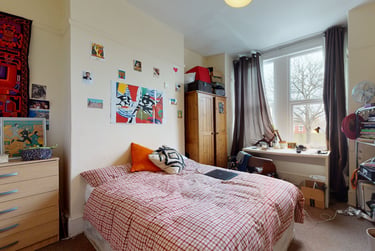 6 bed house, Sandrock Road, New Cross, London, SE137TP - Image 2
