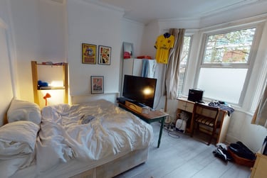 4 bed house, Commercial Way, Peckham, London, SE151PT - Image 2