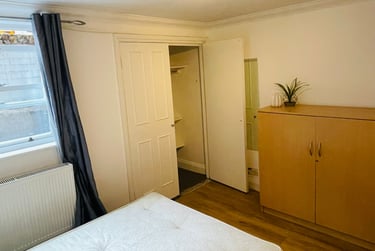 1 bed flat, 123 Queens Rd, Southwark, London, SE152EZ - Image 9