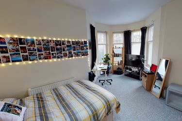 3 bed flat, Mount Nod Road, Tulse Hill, London, SW162LL - Image 7