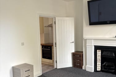 2 bed flat, Valmar Road, Camberwell, London, SE59NG - Image 8