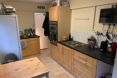 2 bed flat, Kincaid Road, Peckham, London, SE155UN - Image 1