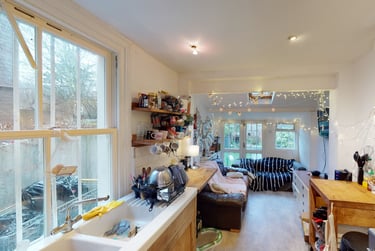 4 bed house, Coleman Road, Southwark, London, SE57TG - Image 2