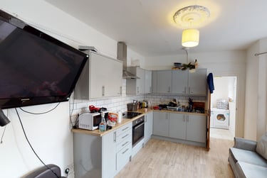 5 bed house, Trafalgar Avenue, Southwark, London, SE156NP - Image 2