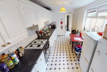 5 bed house, Havil Street, Camberwell, London, SE57RS - Image 2