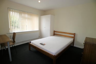 3 bed flat, Shaftesbury Road, St Stephens, Canterbury, CT27LF - Image 4