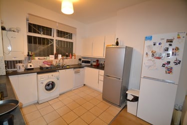 5 bed house, Belgrave Avenue, Longsight, Manchester, M145DL - Image 7
