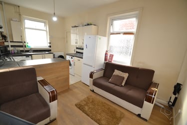 4 bed house, Duncan Road, Longsight, Manchester, M130GU - Image 5
