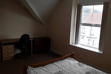 6 bed house, Ysgol Street, Port Tennant, Swansea, SA18LF - Image 3