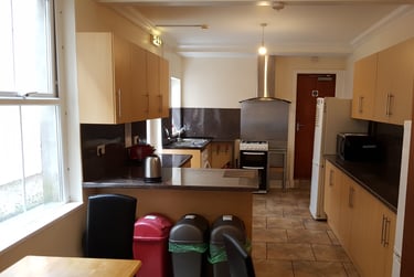6 bed house, Ysgol Street, Port Tennant, Swansea, SA18LF - Image 9