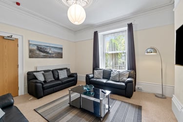 8 bed house, North Road East, Mutley, Plymouth, PL46AS - Image 4