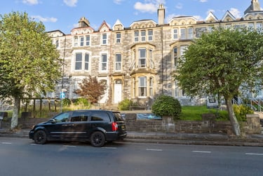 9 bed house, Houndiscombe Road, Mutley, Plymouth, PL46HQ - Image 1