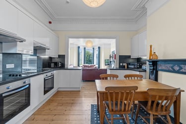 8 bed house, Connaught Avenue, Mutley, Plymouth, PL47BU - Image 3