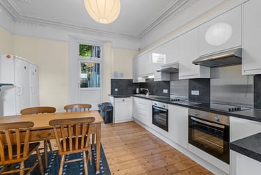 8 bed house, Connaught Avenue, Mutley, Plymouth, PL47BU - Image 4