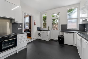 7 bed house, Ford Park Road, Mutley, Plymouth, PL46RD - Image 3