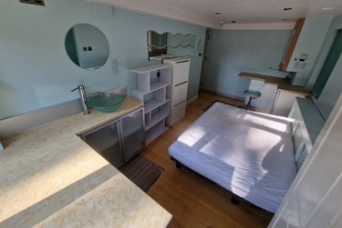 2 bed house, Poplar Road South, Morden, London, SW193JY - Image 2