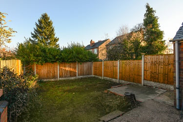 6 bed house, Greenfield Street, Dunkirk, Nottingham, NG72JN - Image 2