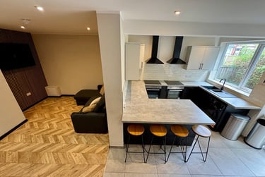 6 bed house, Beeston Road, Dunkirk, Nottingham, NG72JQ - Image 3