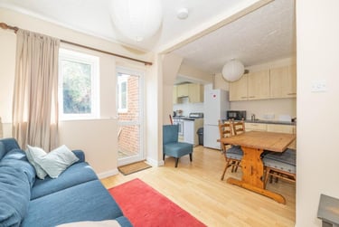 4 bed house, College Road, Christchurch, Canterbury, CT11QX - Image 2