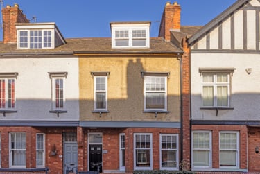 6 bed house, Queen Annes Road, Bootham, York, YO307AA - Image 1