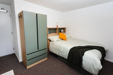 6 bed flat, Holland Drive, Spital Tongues, Newcastle, NE24LB - Image 6
