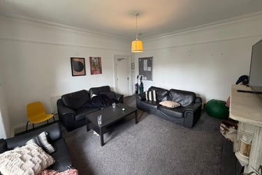9 bed house, Belle Vue Road, Hyde Park, Leeds, LS31HG - Image 7
