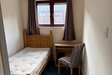 3 bed house, St. Georges Close, Netherthorpe, Sheffield, S37HL - Image 7